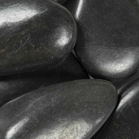 Msi Black Polished Pebbles 0.5 cu. Ft . per Bag 2 in. to 3.5 in. Bagged Landscape Rock, 55PK ZOR-LSC-0183P